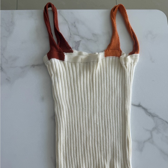 Stylish Ribbed Knit Tank Top - Picture 1 of 1